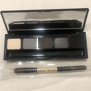 Bobbi Brown Smokey Eye Palette.